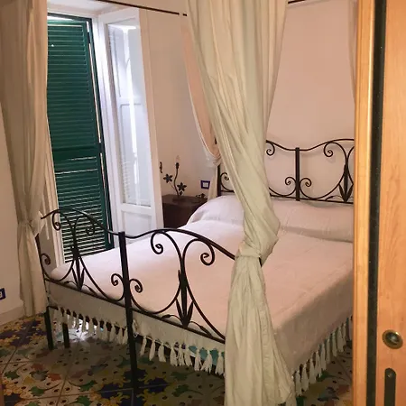 Guest house La Bouganville Ischia